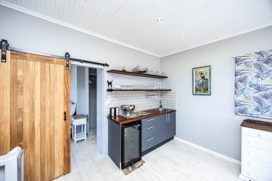 7 Bedroom Property for Sale in Cintsa East Eastern Cape